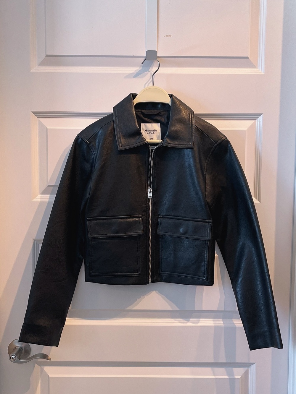 Abercrombie Fitch NWOT Minimalist Sleek Black Leather Zip Collar Jacket